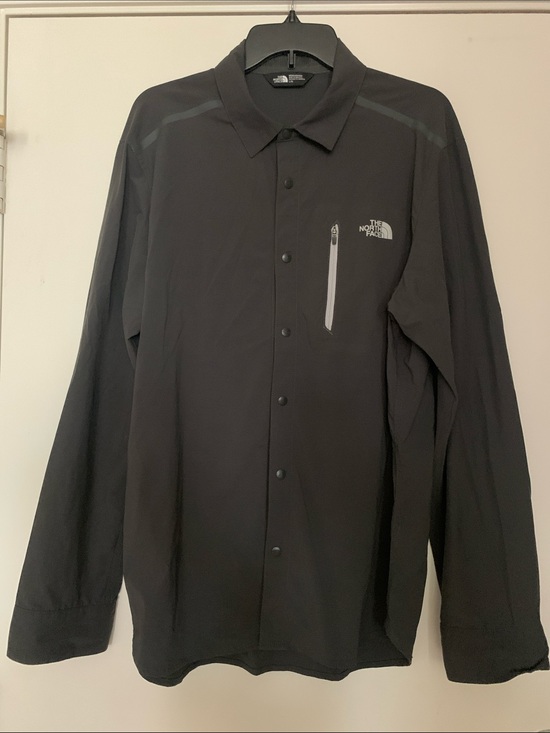 The North Face Other - The North Face Black Lightweight Button-Up Shirt Jacket